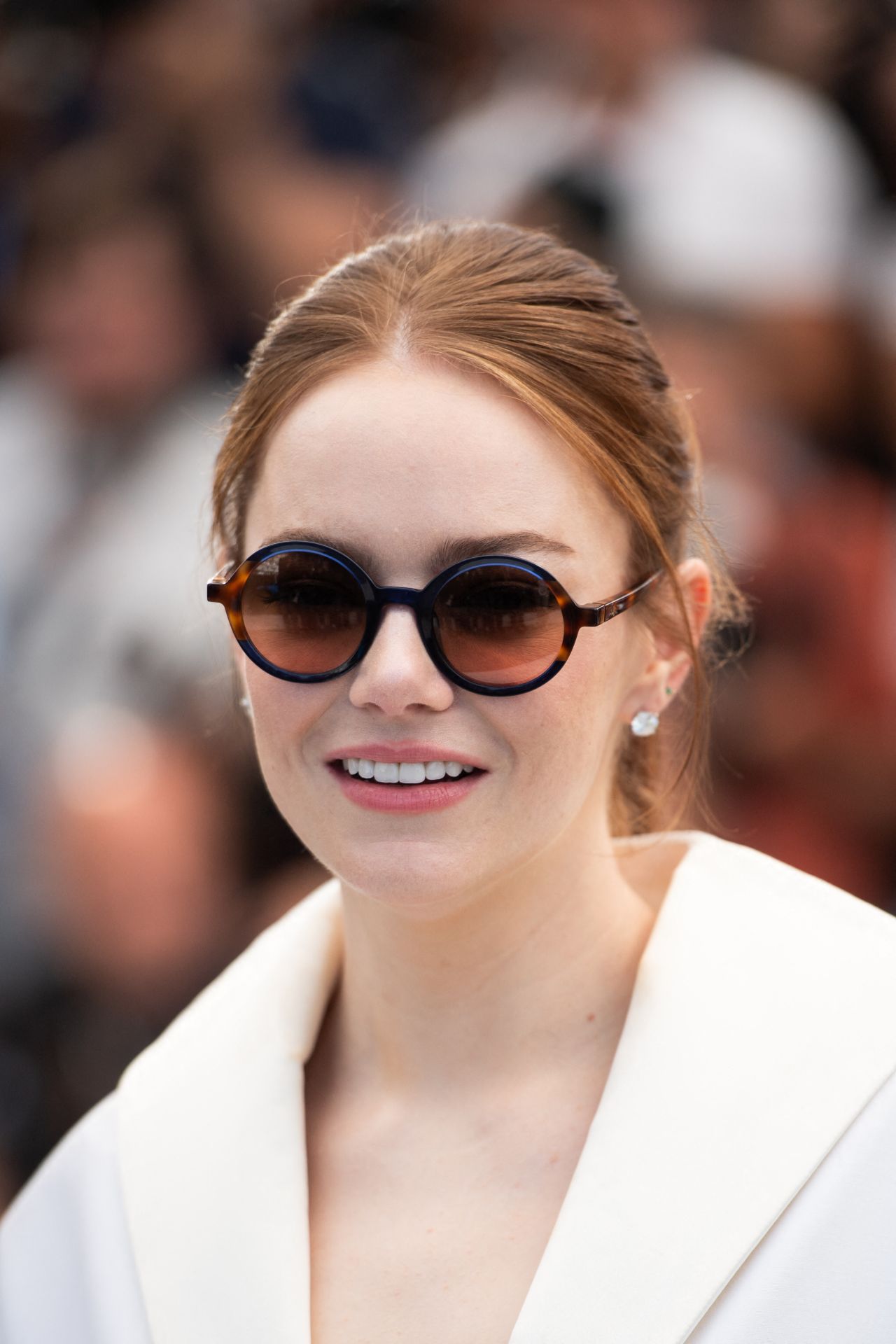 EMMA STONE AT KINDS OF KINDNESS PHOTOCALL IN CANNES FILM FESTIVAL09
